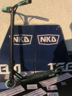 NKD Team Komplett-Stunt-Scooter