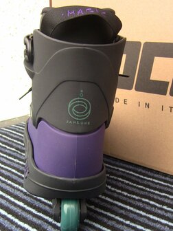 ROCES Fifth Element Deep Purple Nils Jansons Signature Skates