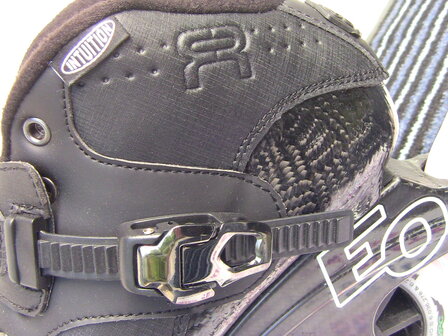 FR SKATES Race Speedskates Black Magic