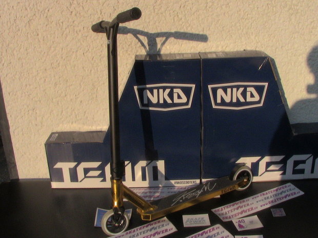 NKD Team Komplett-Stunt-Scooter